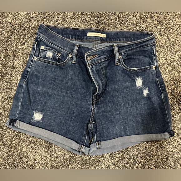 Levi’s jean shorts - Picture 1 of 2